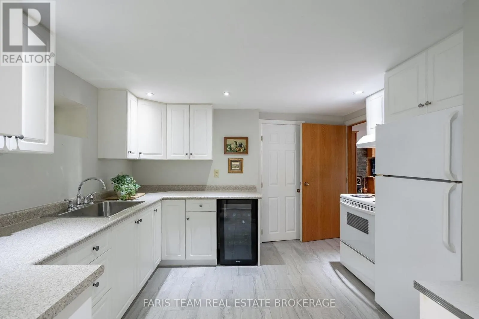 2505 NORTON ROAD