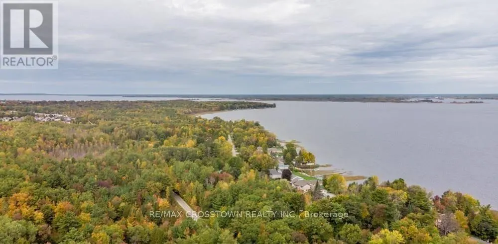 3 SALLOWS DRIVE