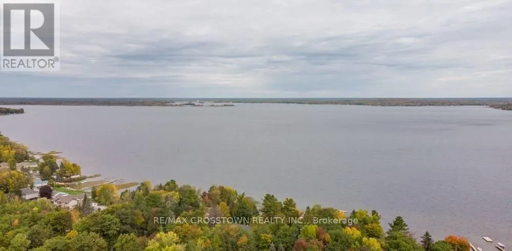 3 SALLOWS DRIVE