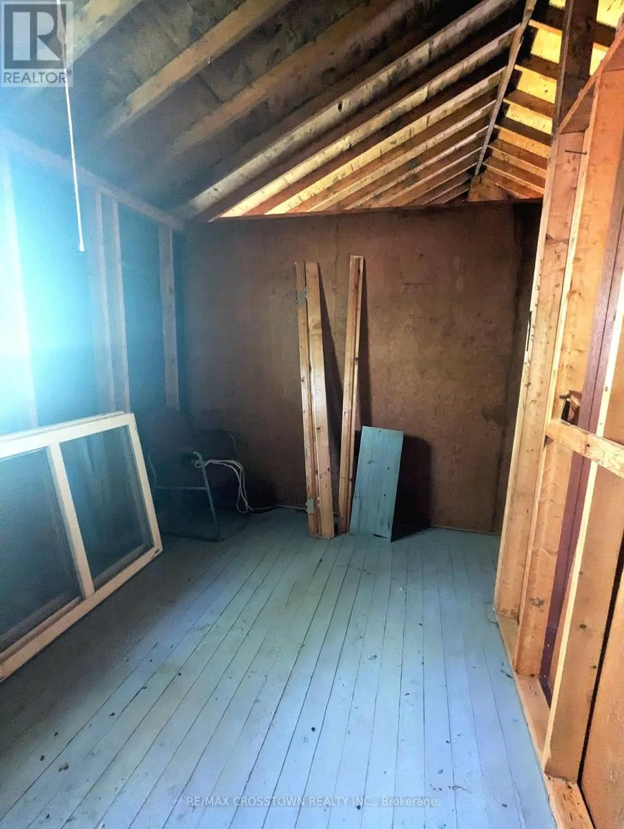 3 SALLOWS DRIVE