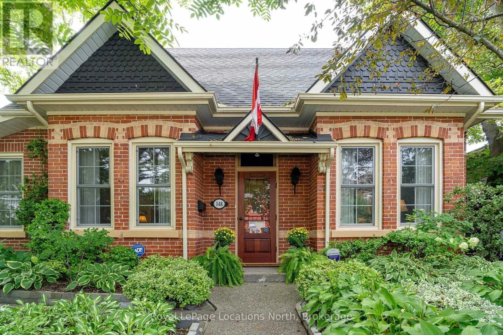 148 NAPIER STREET