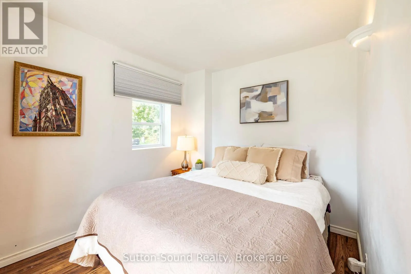307 FOURTH STREET W