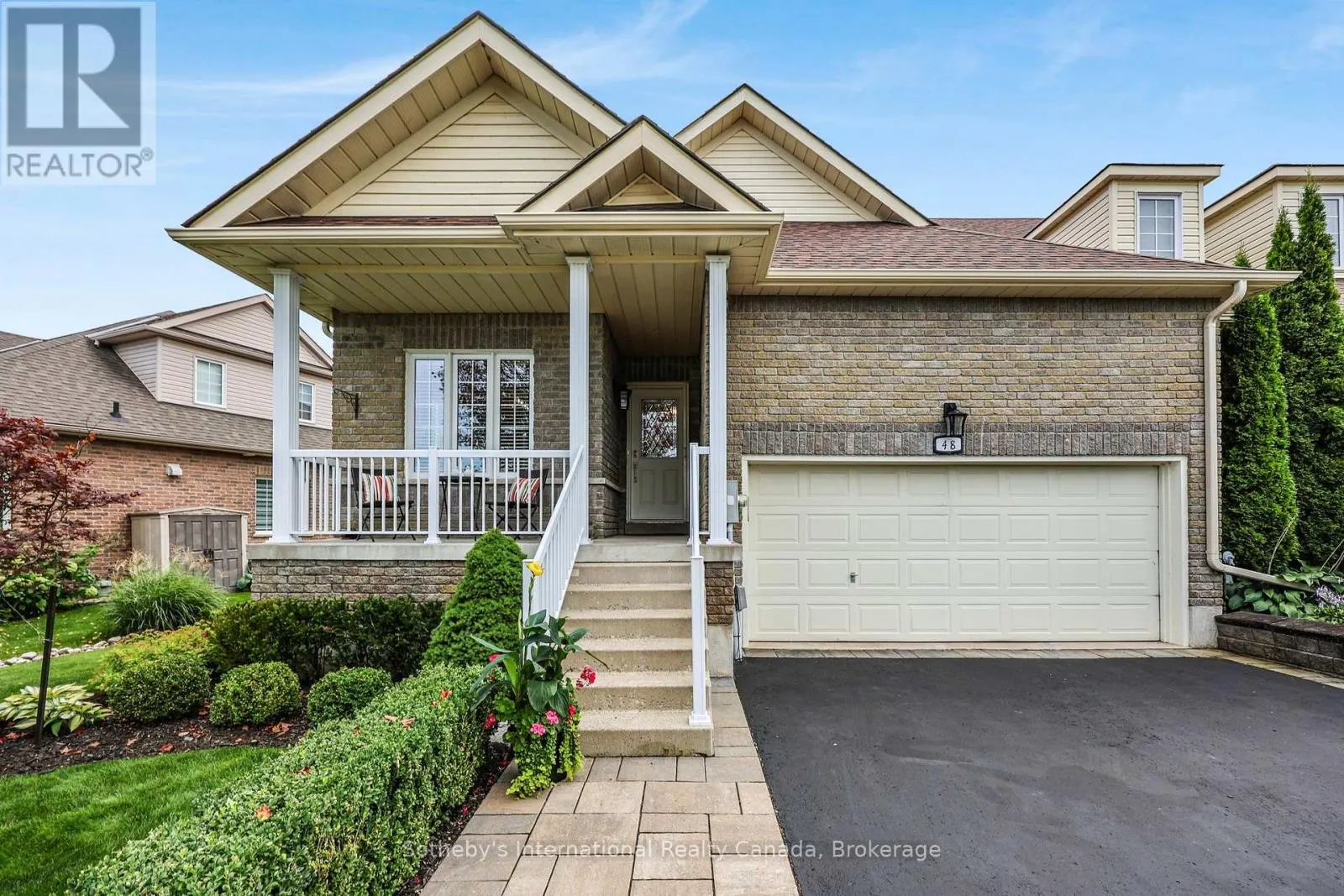48 THOMAS DRIVE