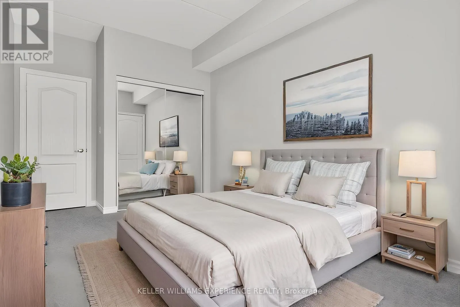 UNIT 111 - 486 LACLIE STREET