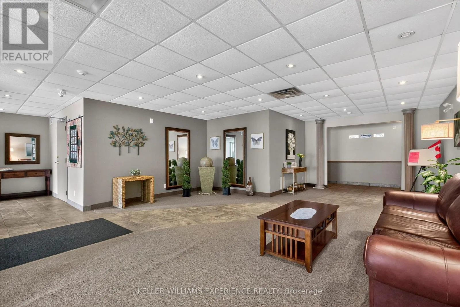 UNIT 111 - 486 LACLIE STREET