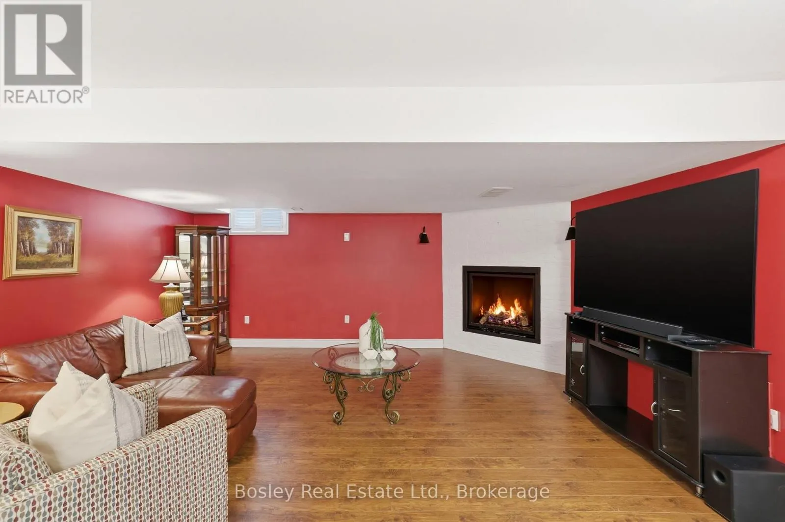 28 CLARK STREET