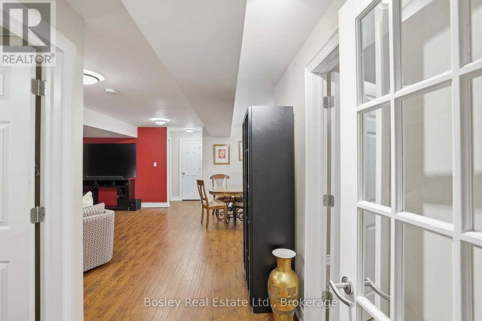28 CLARK STREET