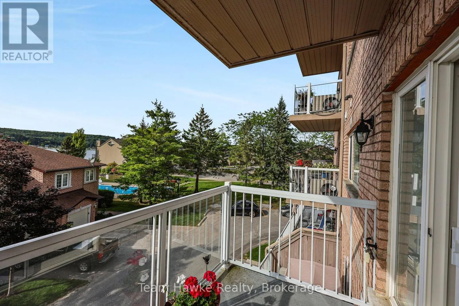 306 - 4 BECK BOULEVARD #306