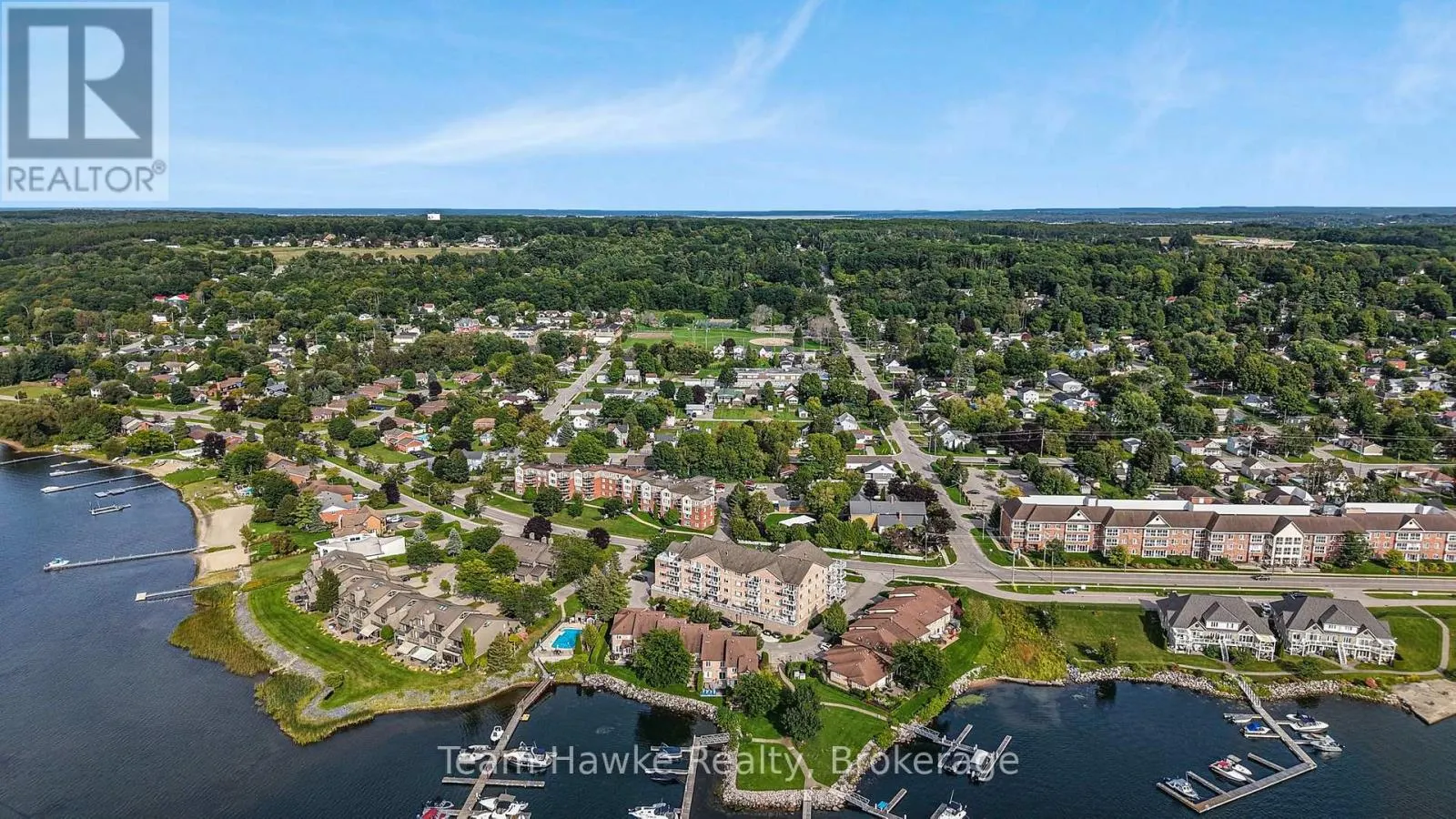 306 - 4 BECK BOULEVARD #306