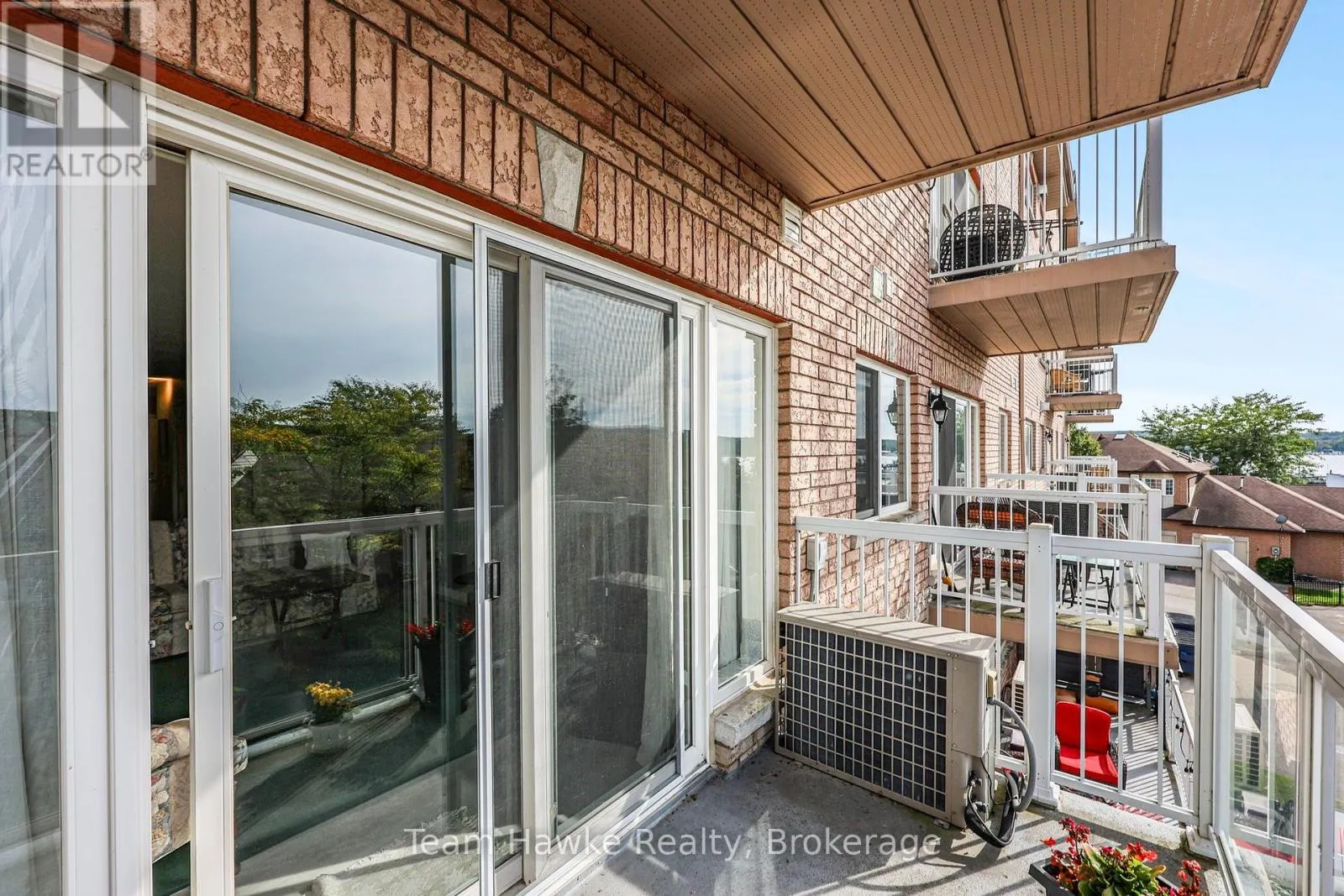306 - 4 BECK BOULEVARD #306
