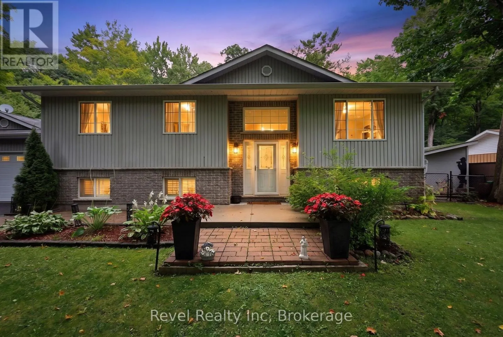 117 DESROCHES TRAIL