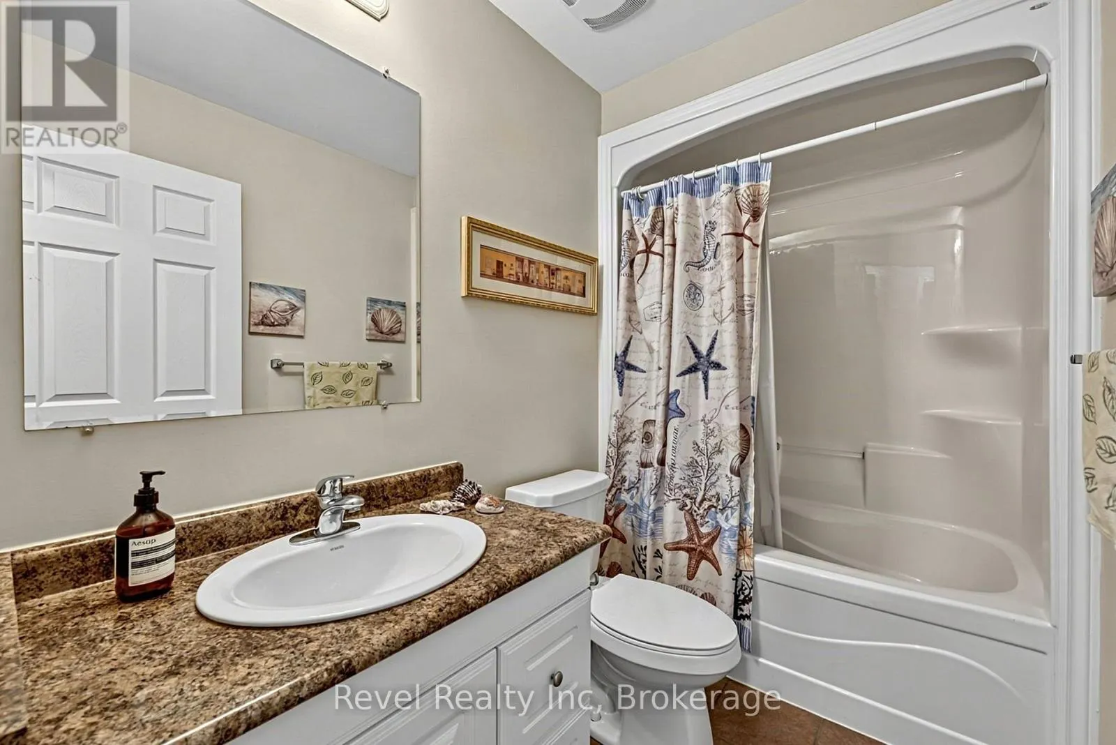 117 DESROCHES TRAIL