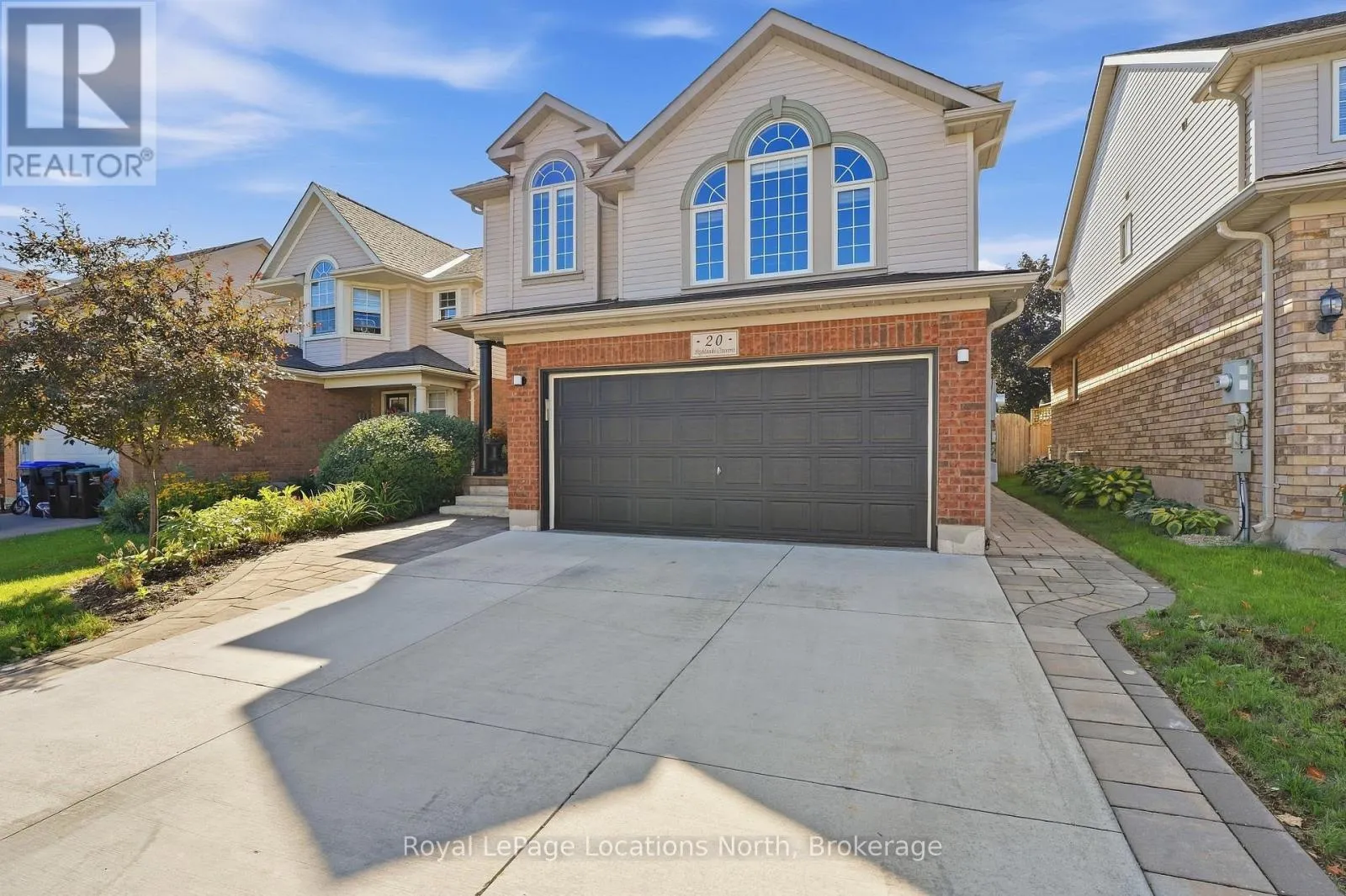 20 HIGHLANDS CRESCENT