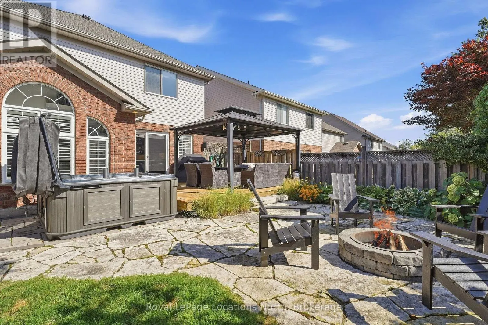 20 HIGHLANDS CRESCENT