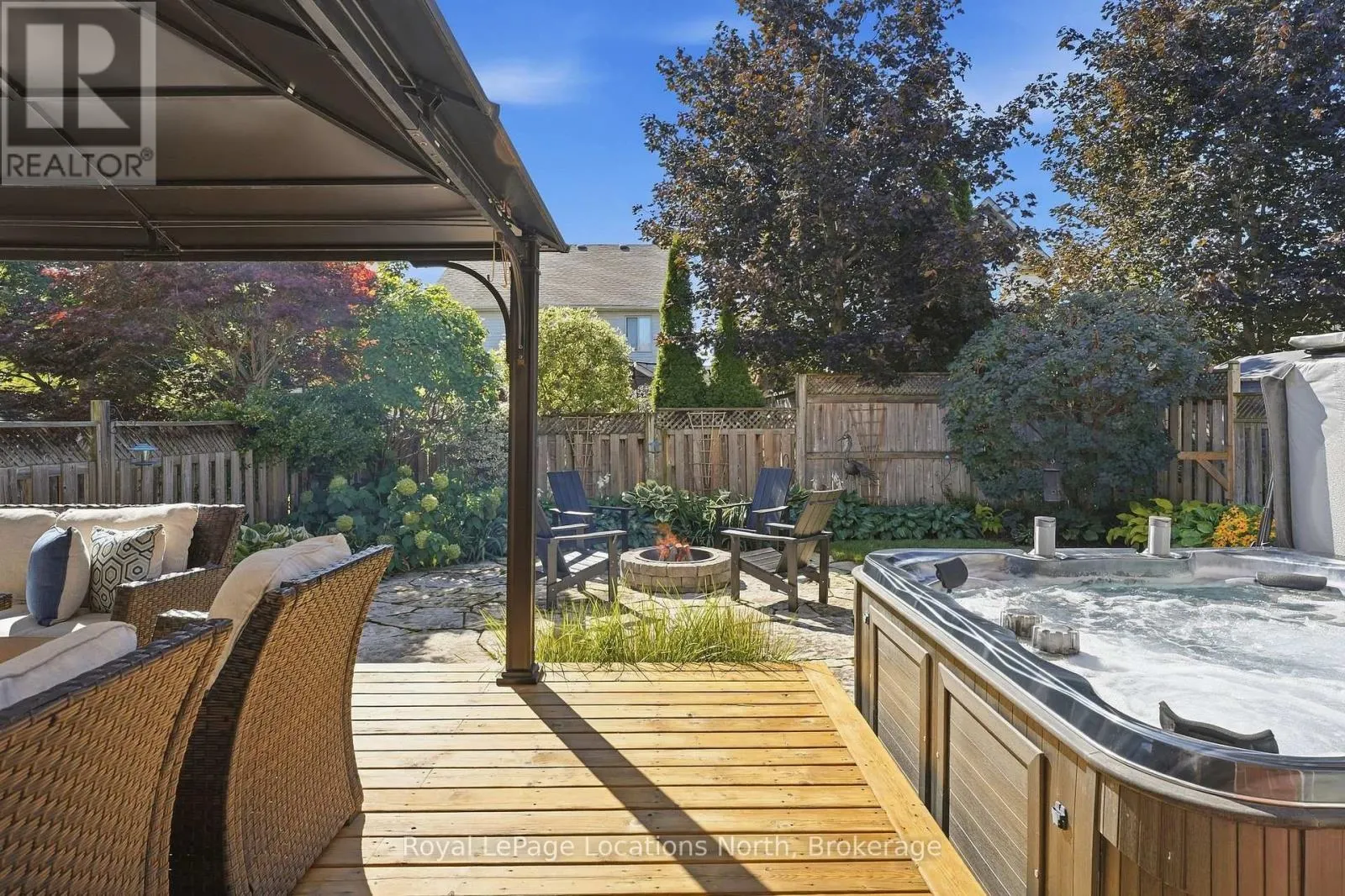 20 HIGHLANDS CRESCENT