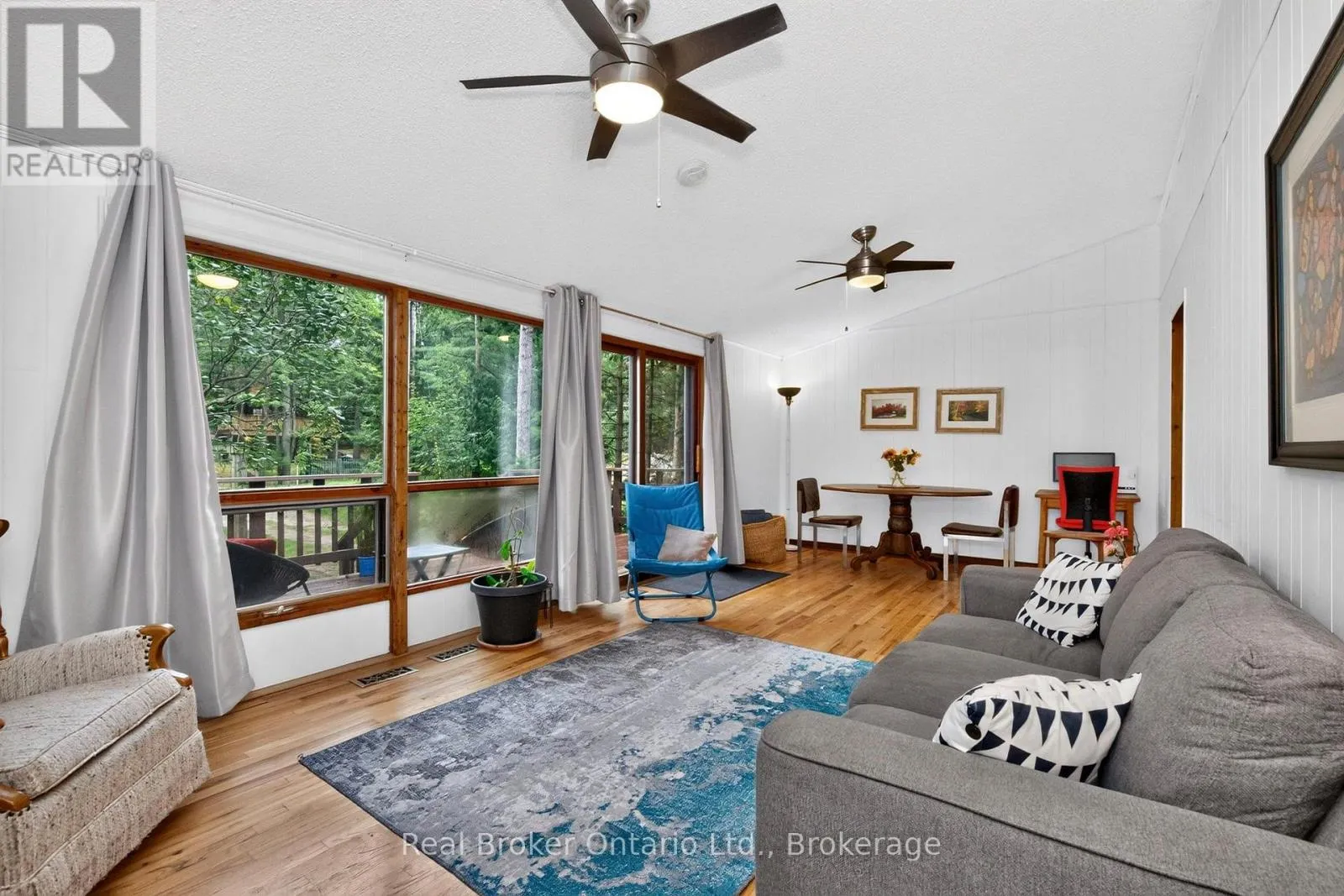 24 FERNANNE DRIVE