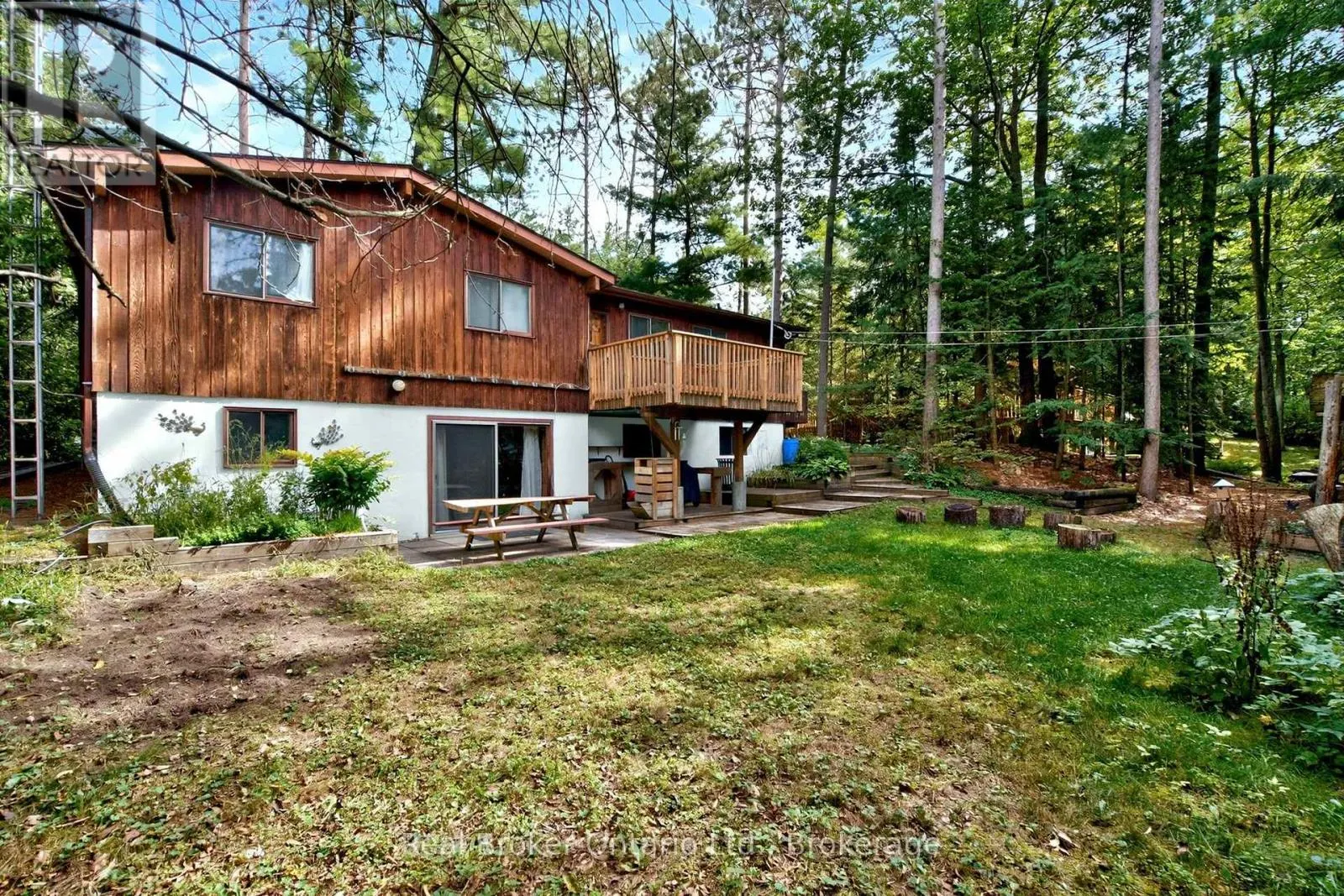24 FERNANNE DRIVE