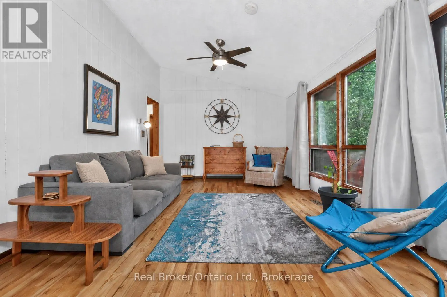24 FERNANNE DRIVE