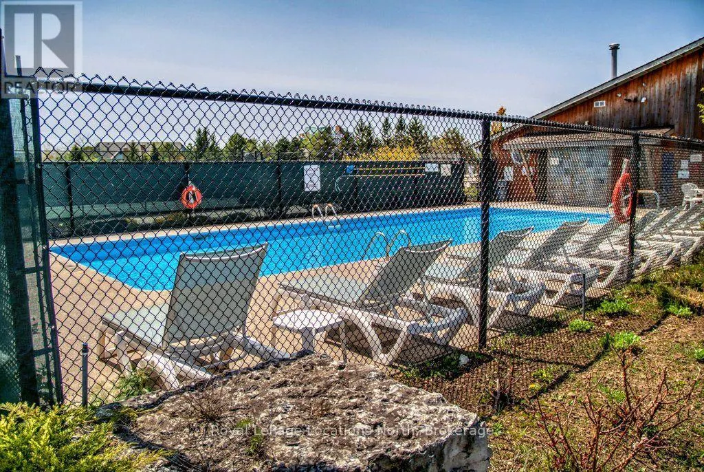 911 CEDAR POINTE COURT