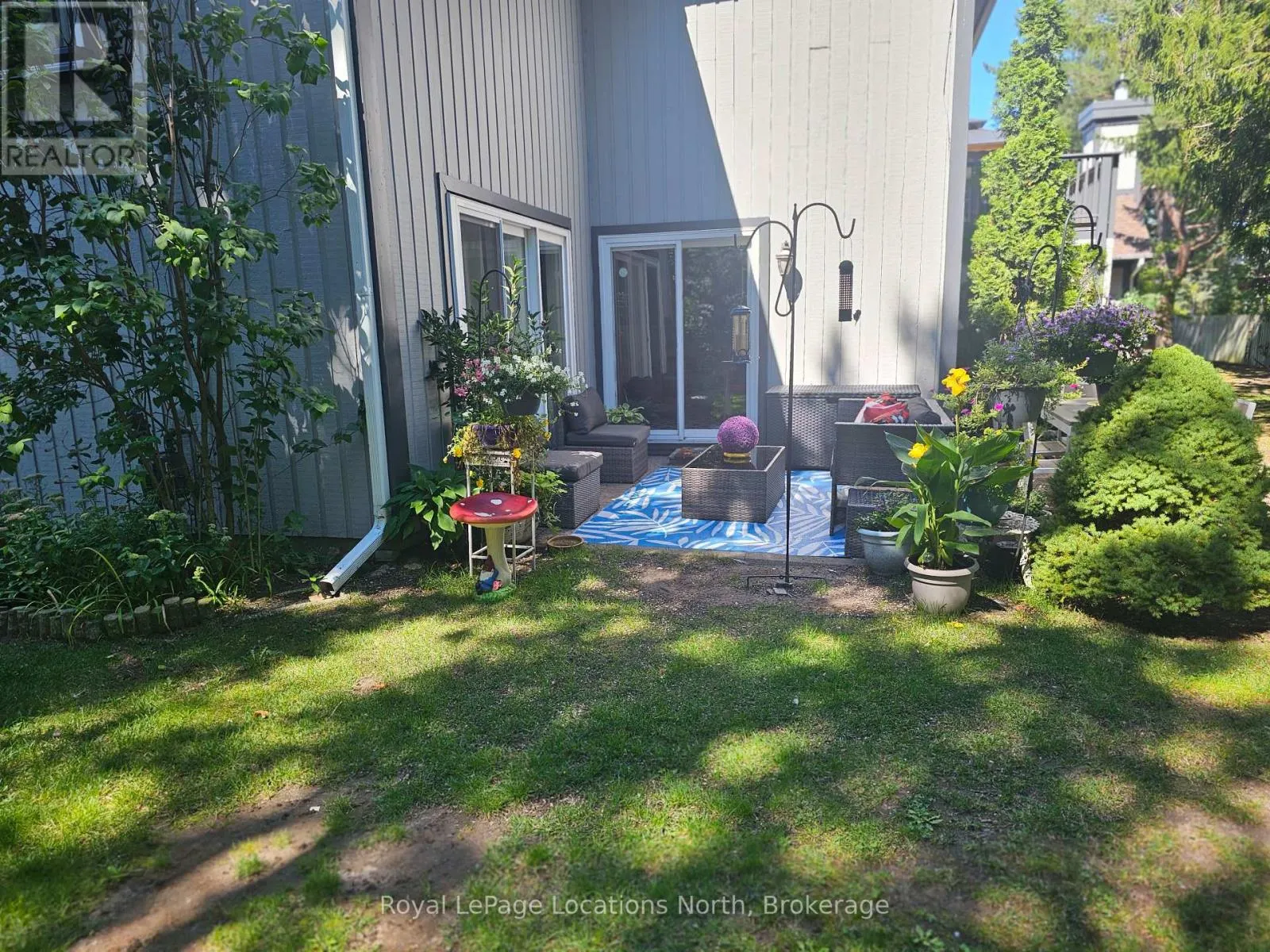 911 CEDAR POINTE COURT