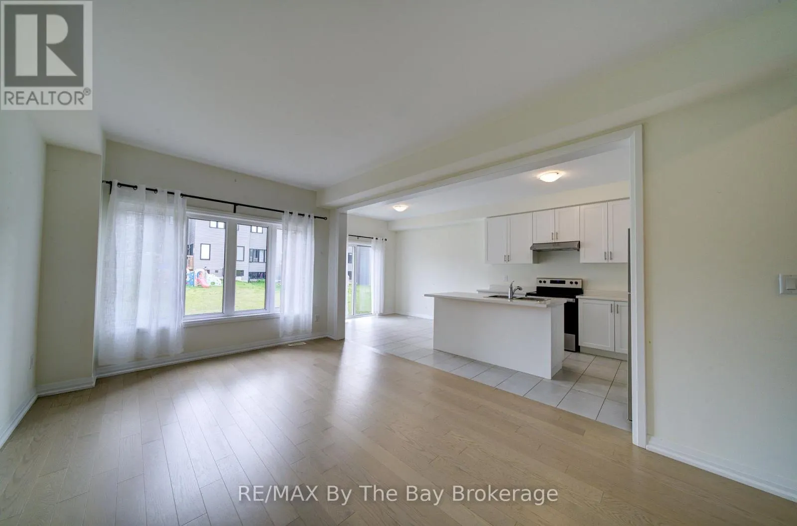 73 FEDERICA CRESCENT