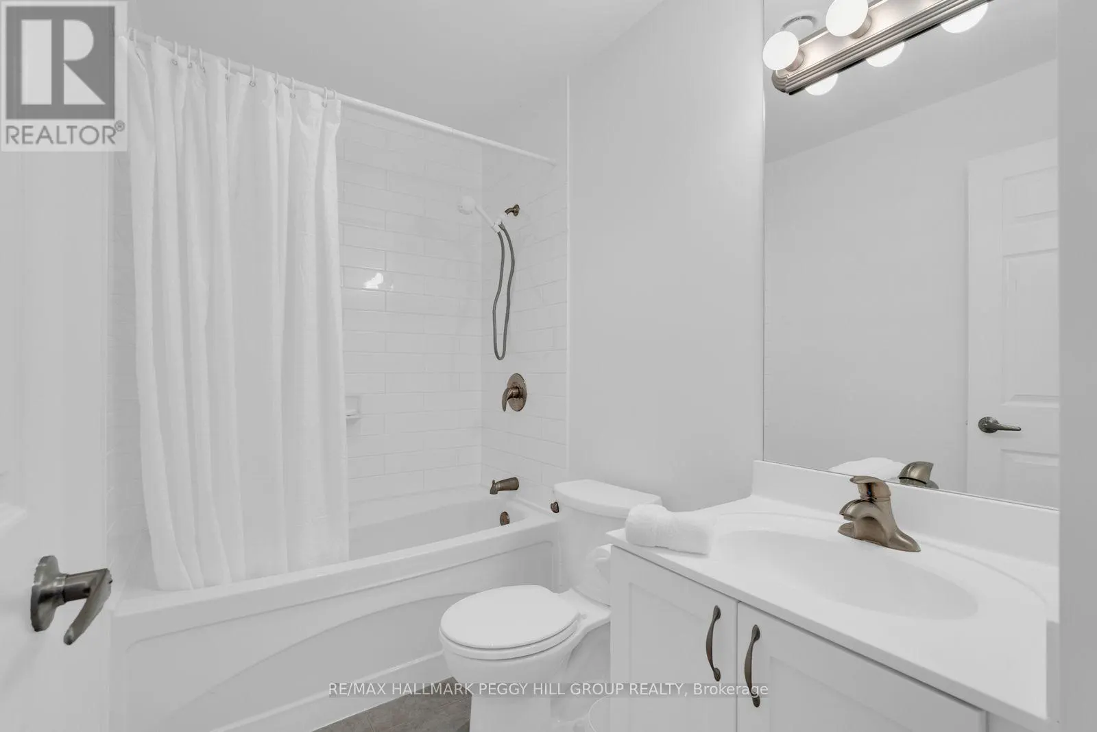 211 - 354 ATHERLEY ROAD