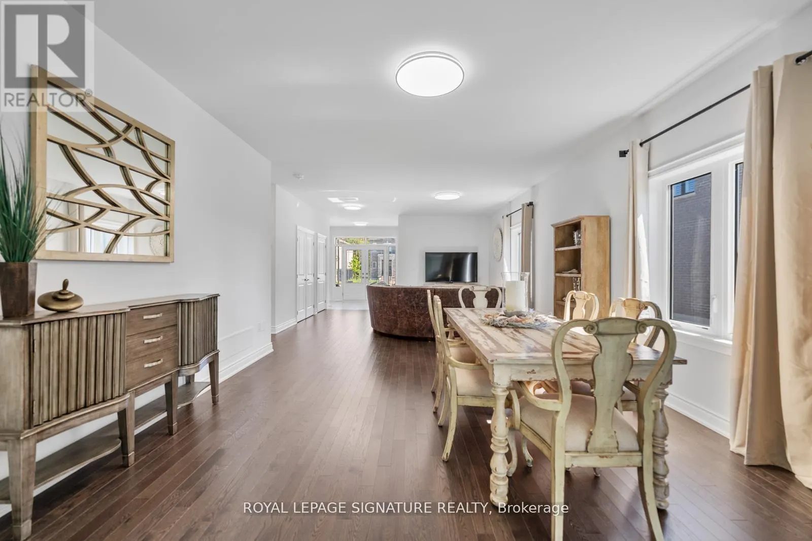8 MISTY RIDGE ROAD