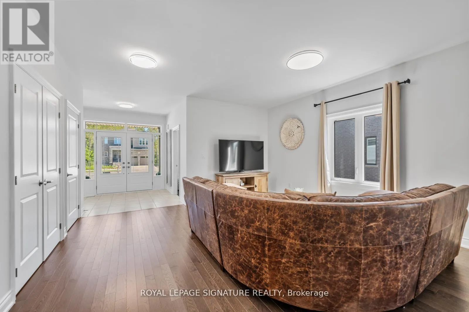 8 MISTY RIDGE ROAD