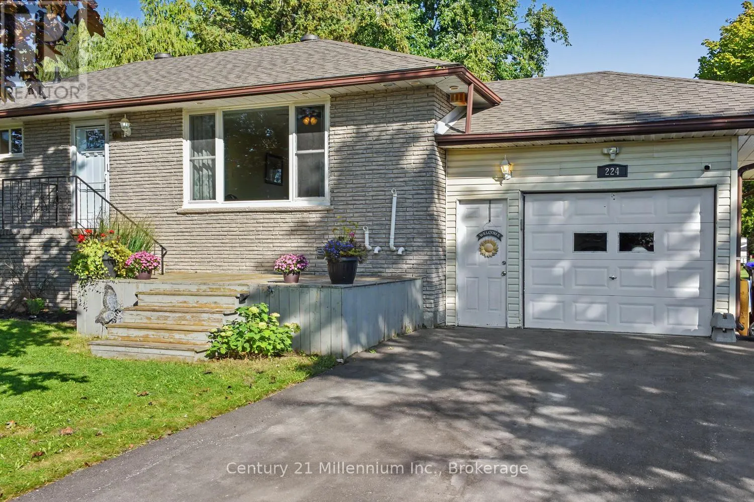 224 MARGARET STREET