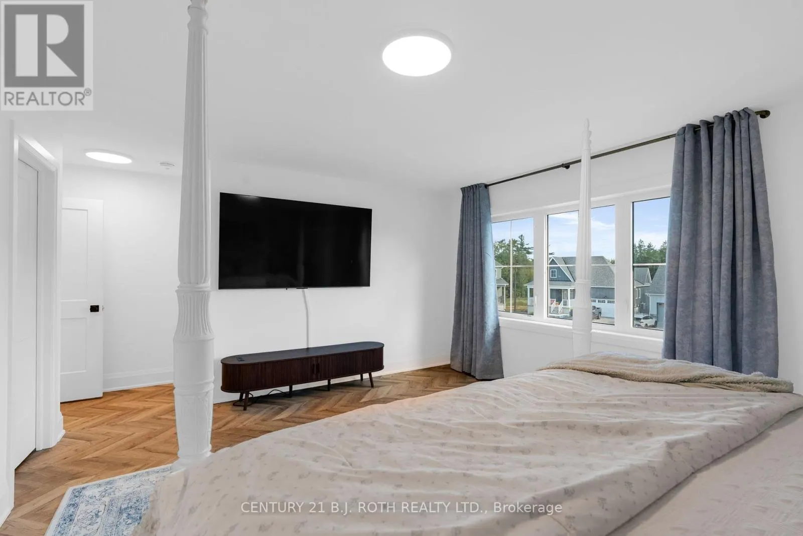 24 NORTHLAND COURT