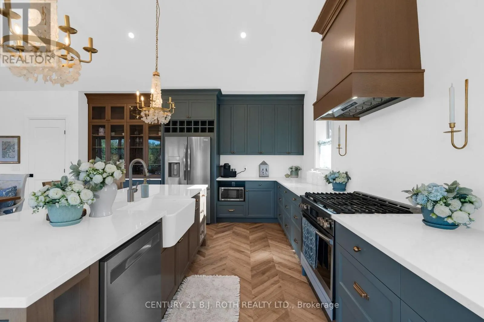 24 NORTHLAND COURT