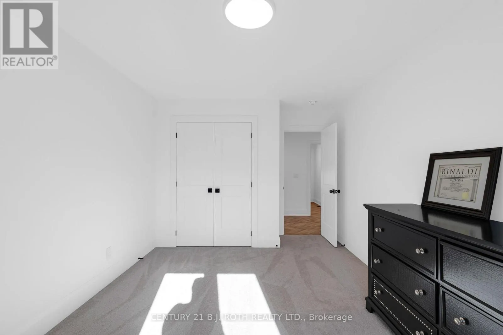 24 NORTHLAND COURT