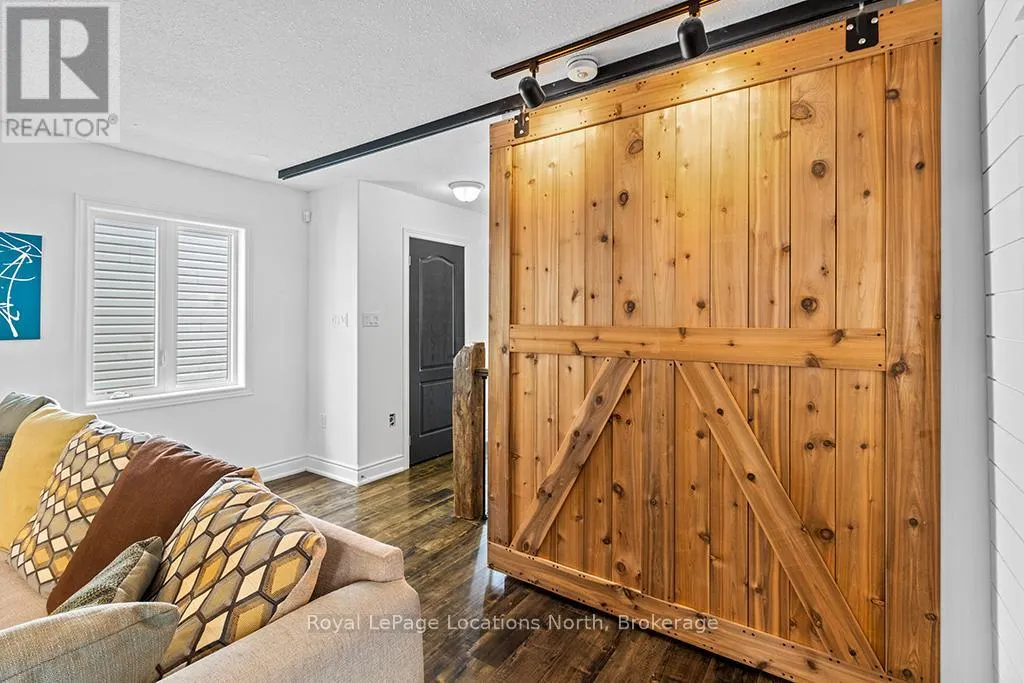 3112 EMPEROR DRIVE