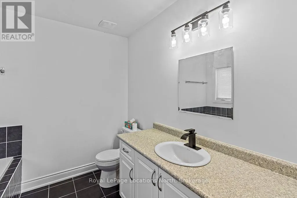 3112 EMPEROR DRIVE