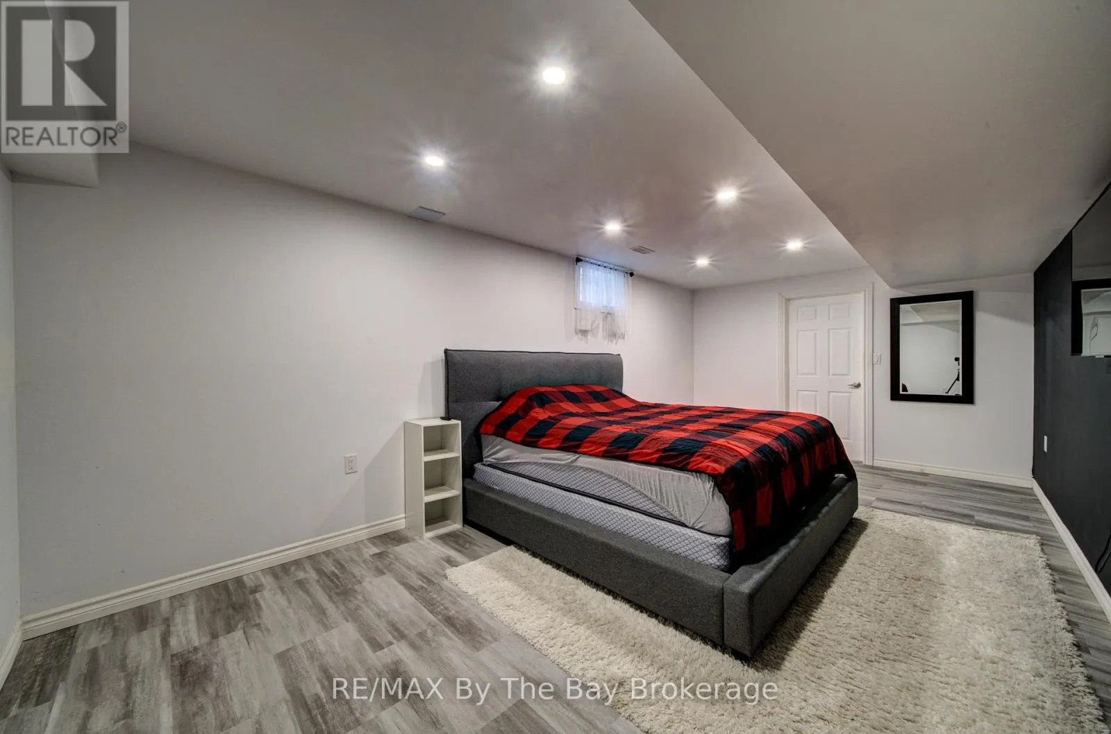 120 ALLEGRA DRIVE