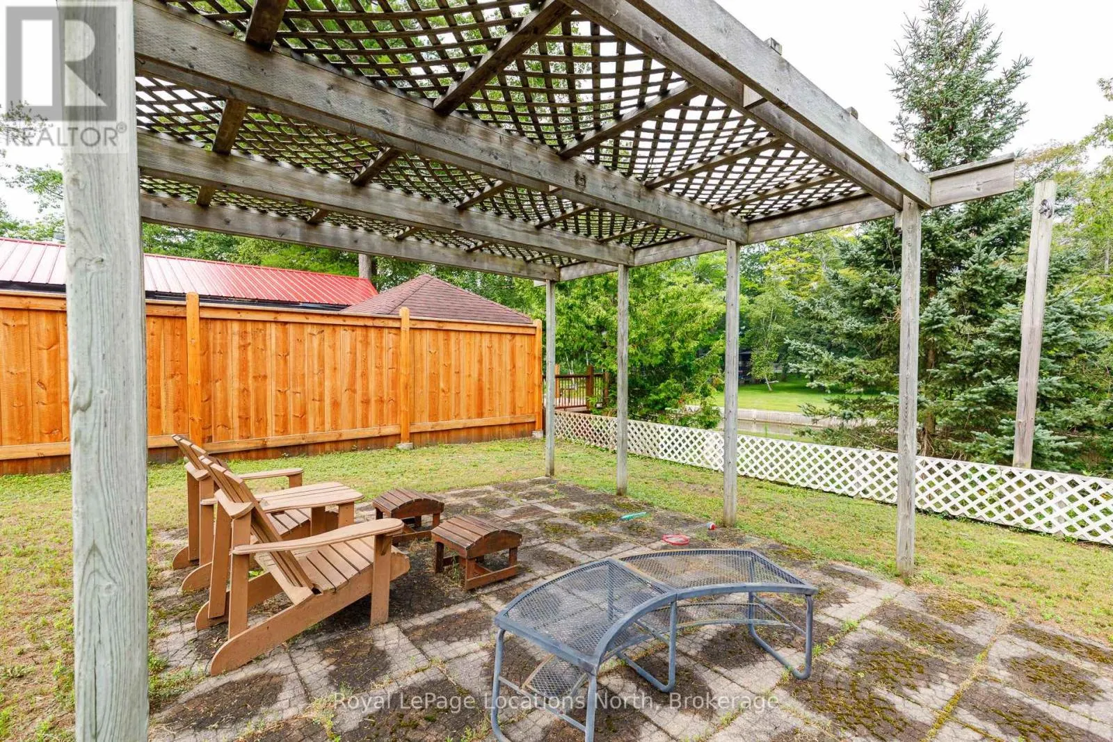 26 STROUD CRESCENT