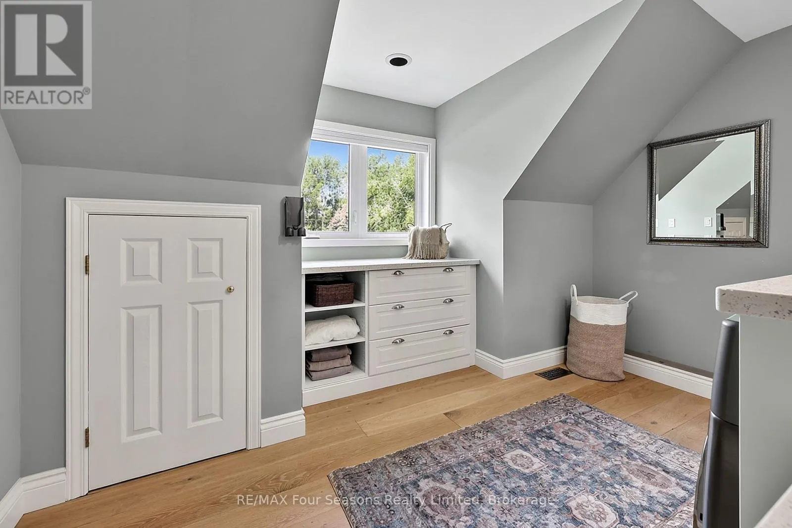 7551 36/37 NOTTAWASAGA SIDE ROAD E