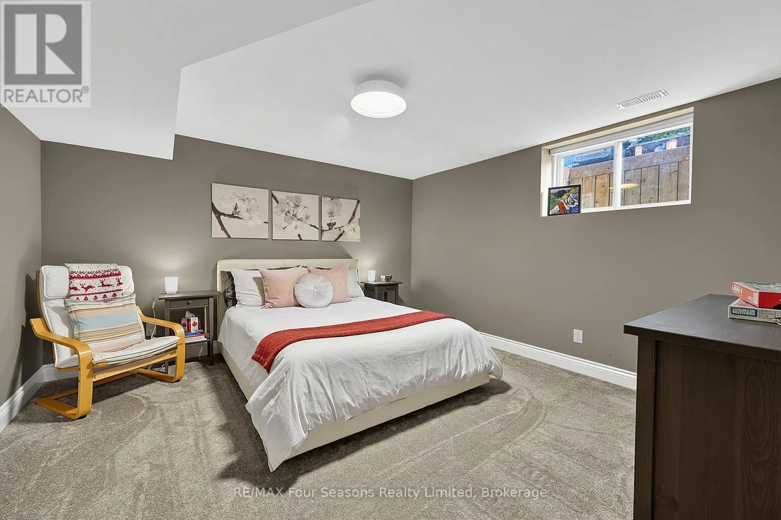 7551 36/37 NOTTAWASAGA SIDE ROAD E