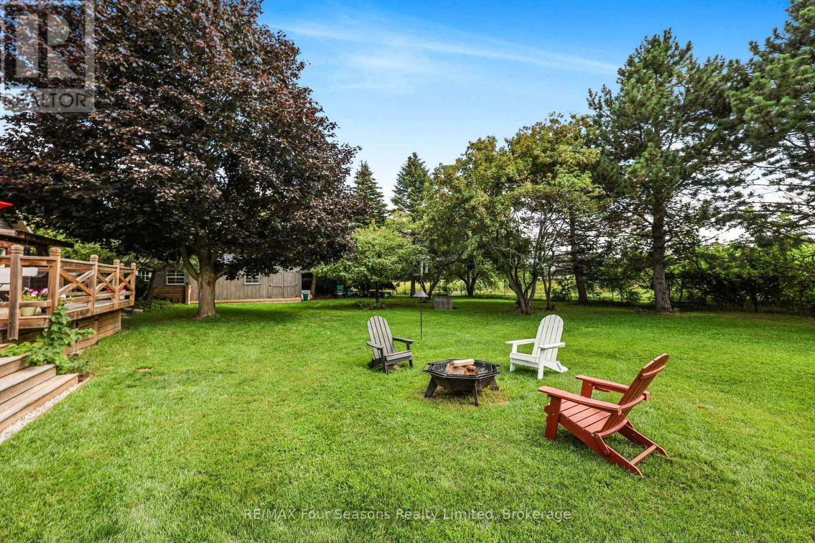 7551 36/37 NOTTAWASAGA SIDE ROAD E