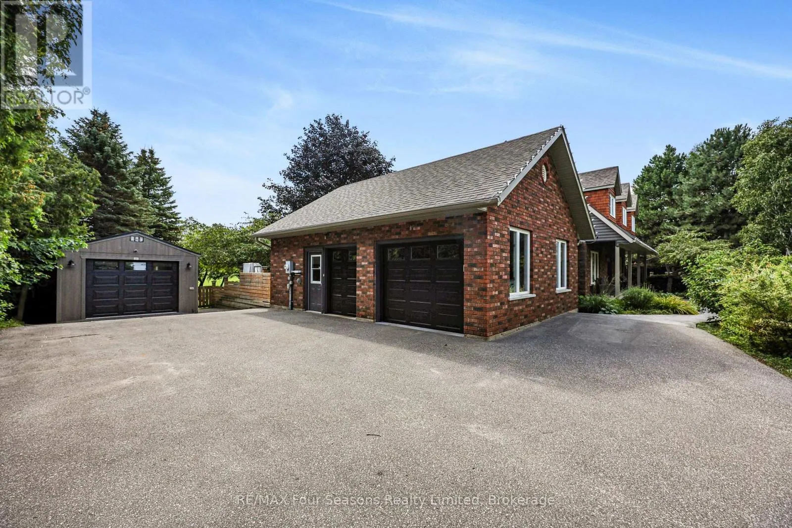 7551 36/37 NOTTAWASAGA SIDE ROAD E