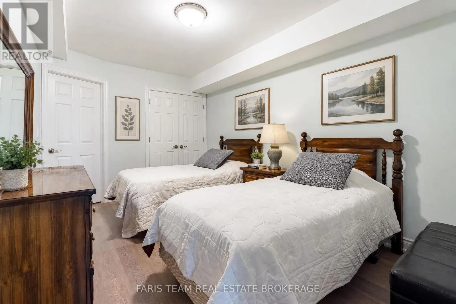 326 LUCY LANE