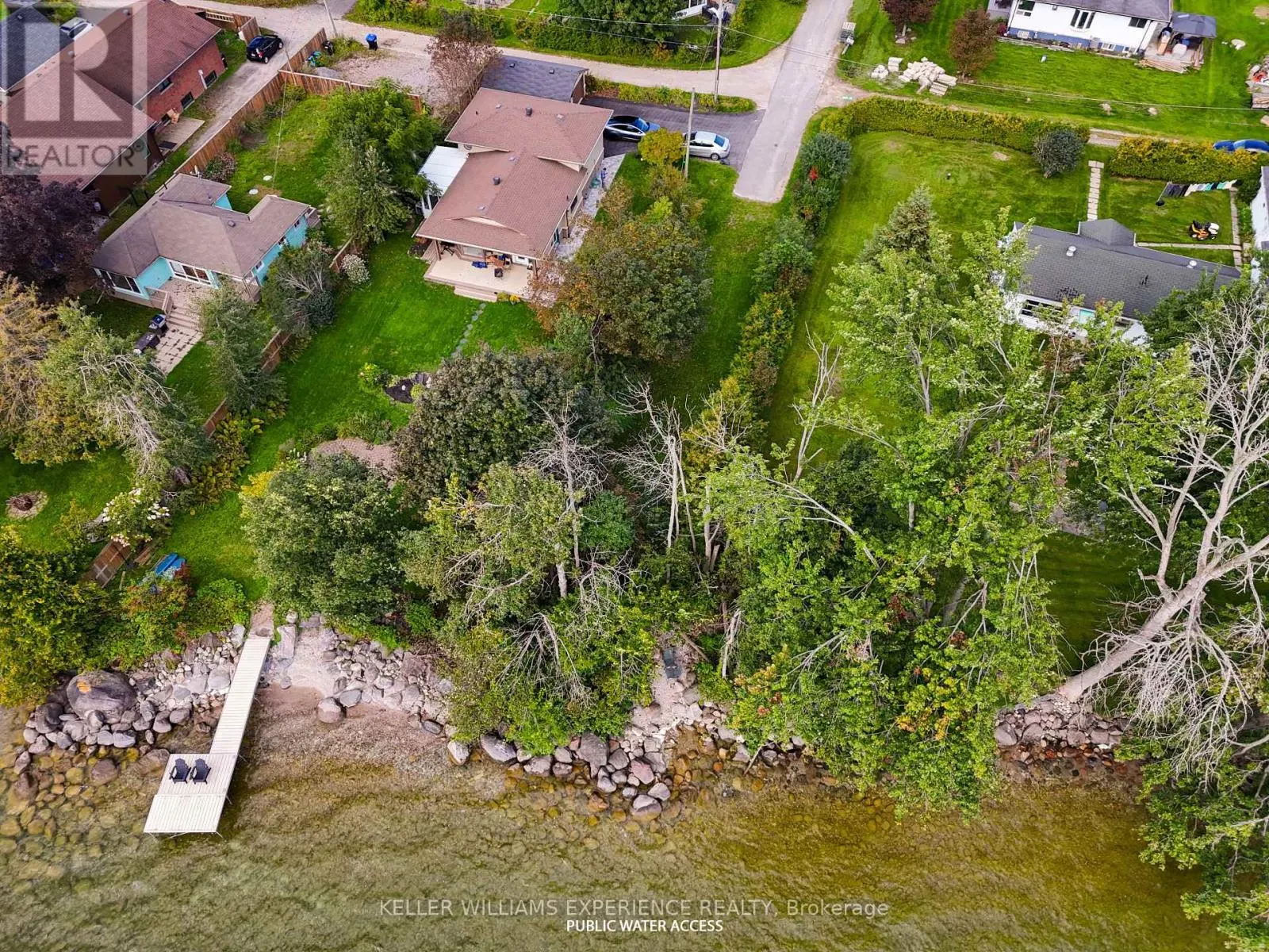108 LAKESHORE ROAD E