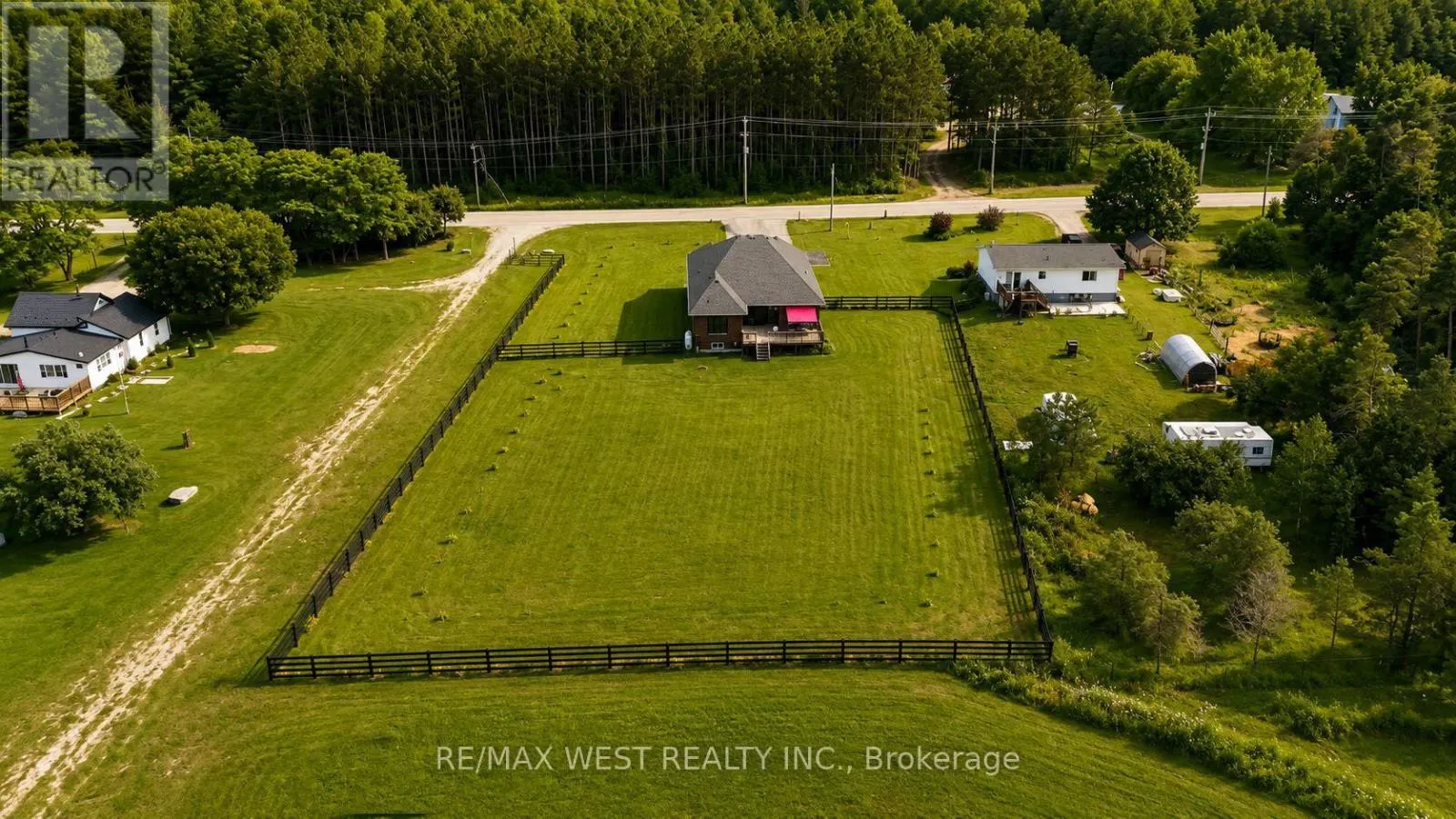 4098 CONCESSION 12 SUNNIDALE ROAD