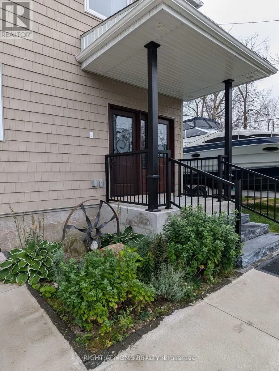 17 MIDDLEBROOK ROAD