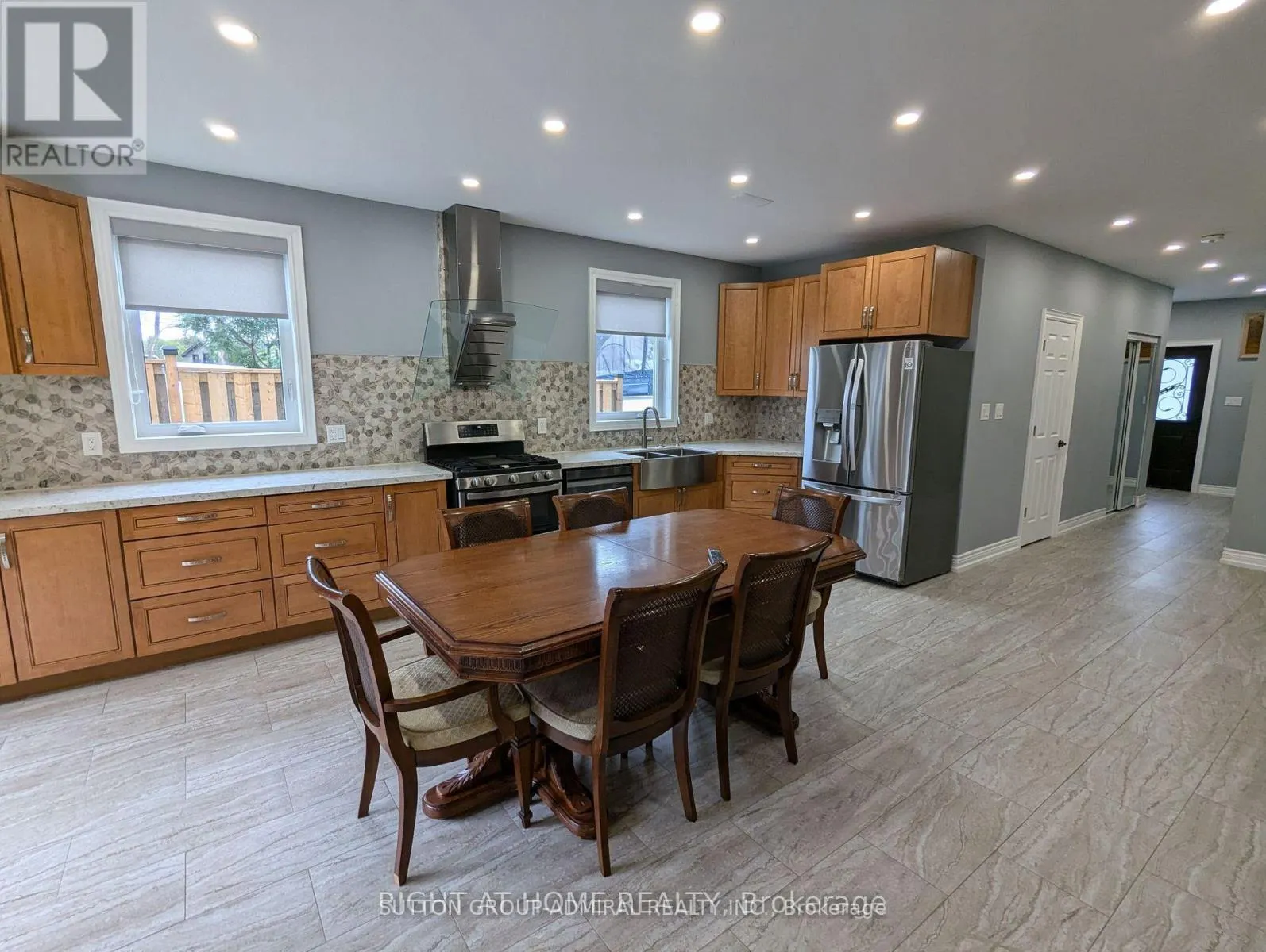 17 MIDDLEBROOK ROAD