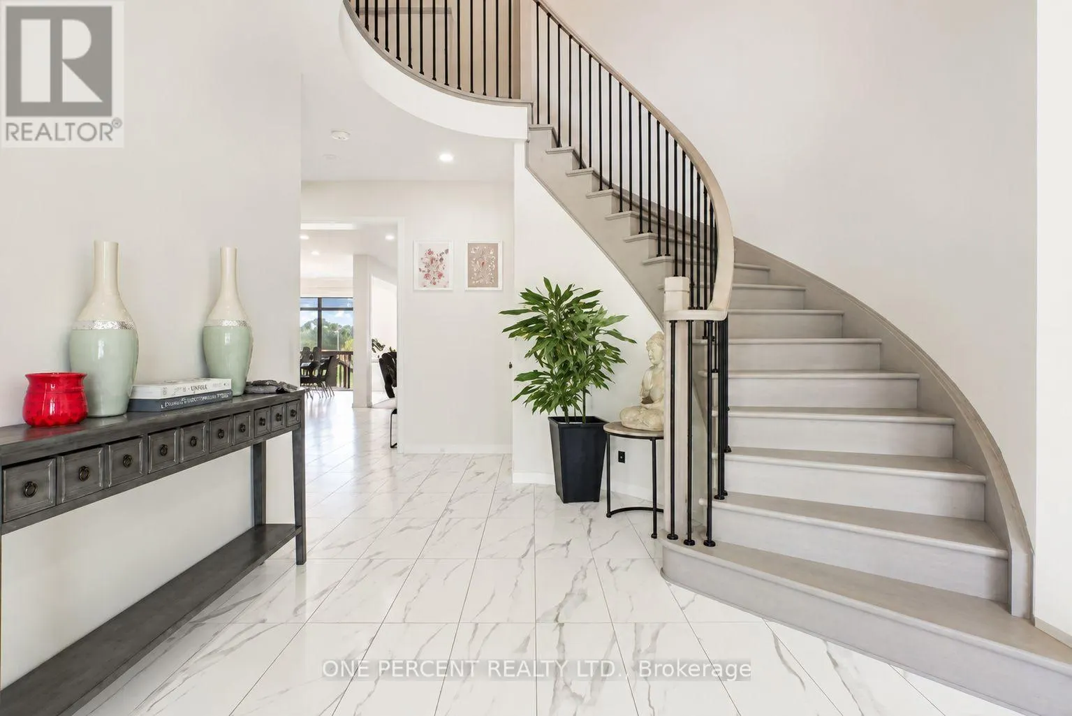 29 SANFORD CIRCLE