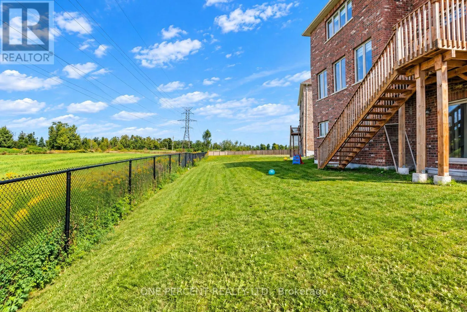 29 SANFORD CIRCLE