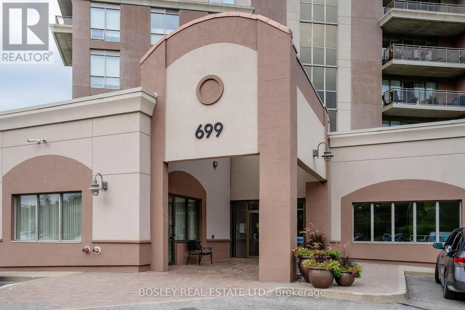 307 - 699 ABERDEEN BOULEVARD