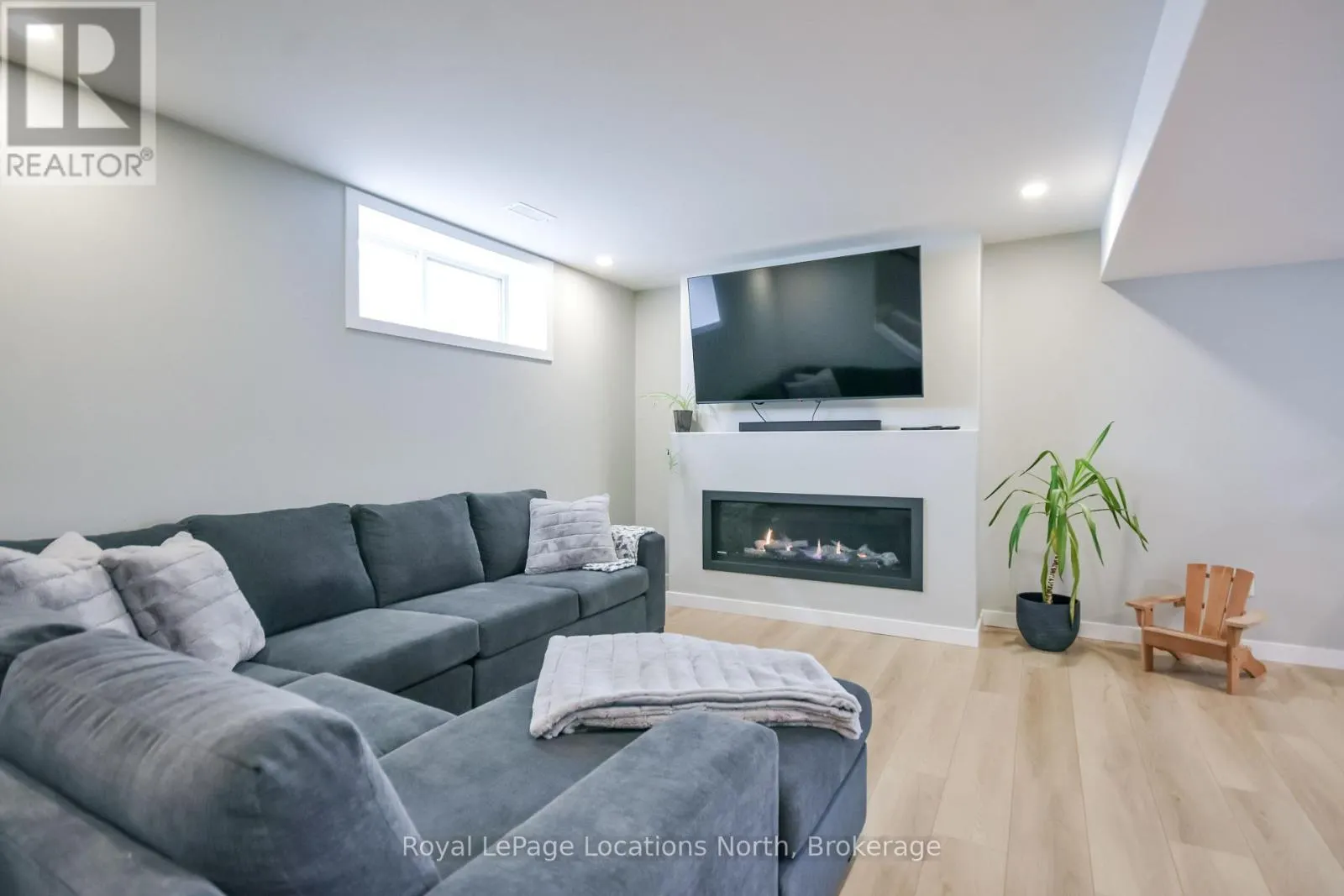 25 MAIDENS CRESCENT