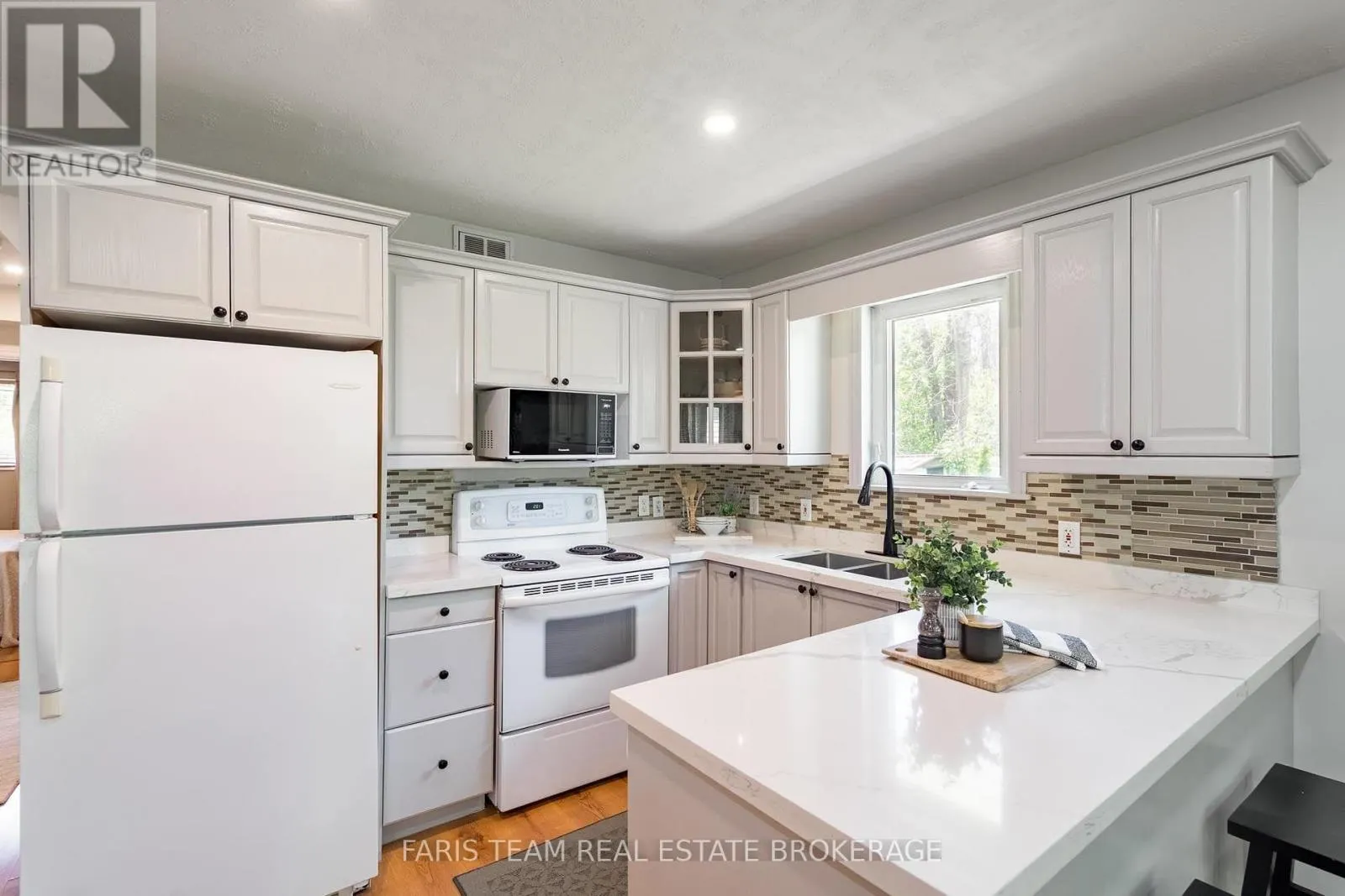 4654 IRON BRIDGE LANE